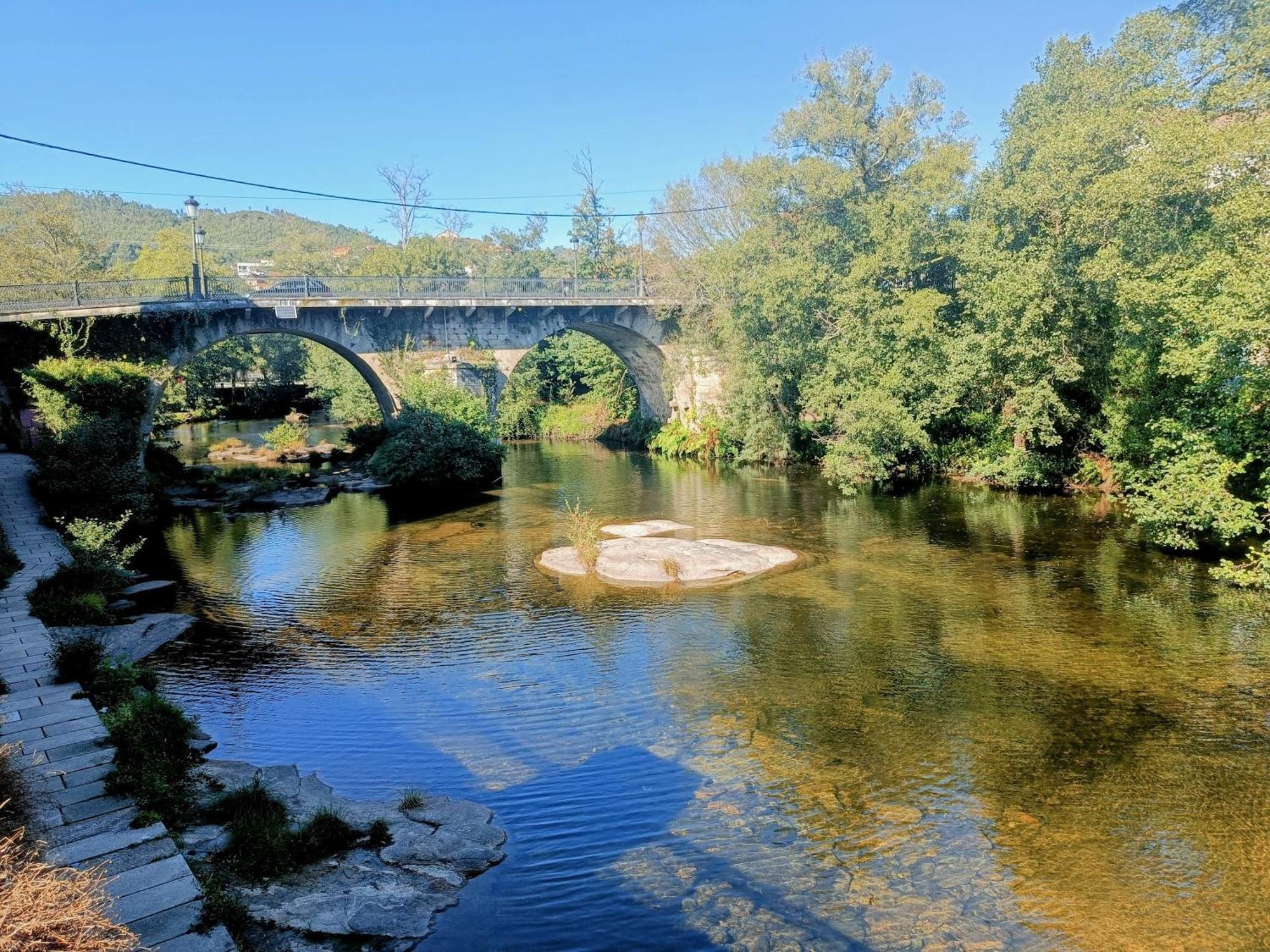 4 Soles Ponte Caldelas Exterior foto